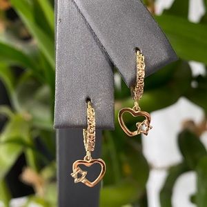 18K Yellow Gold Diamond Cut Huggie Hoop Heart Earrings